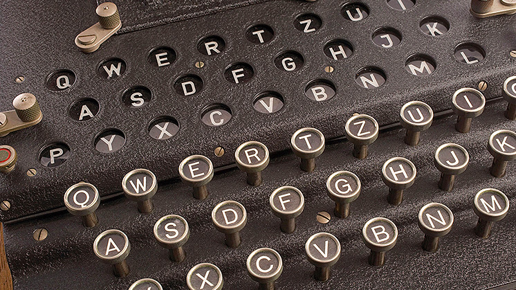enigma%20machine.jpg